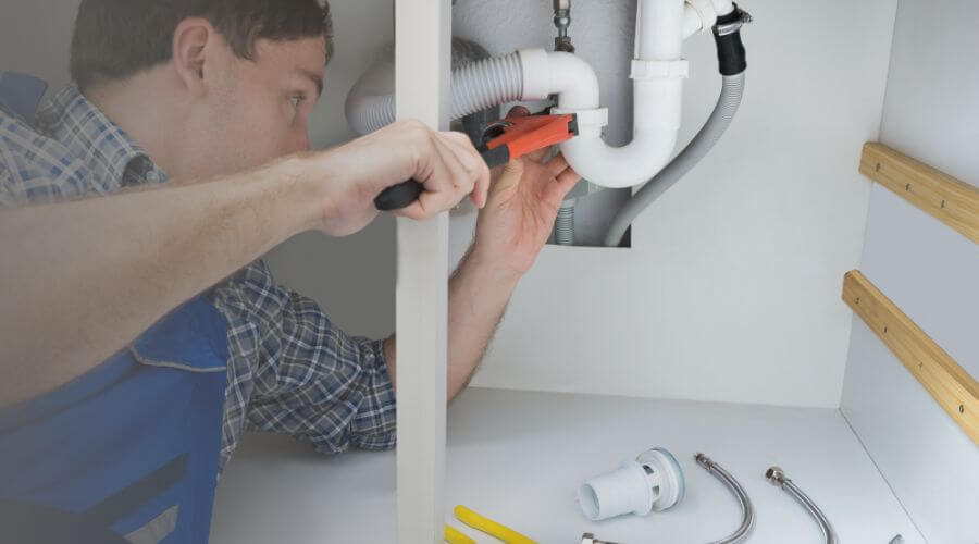 Expert burst pipe repair services in Harleton, TX